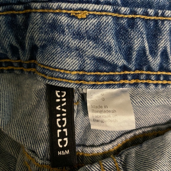 Denim overalls shorts, lightly distressed - Picture 4 of 4